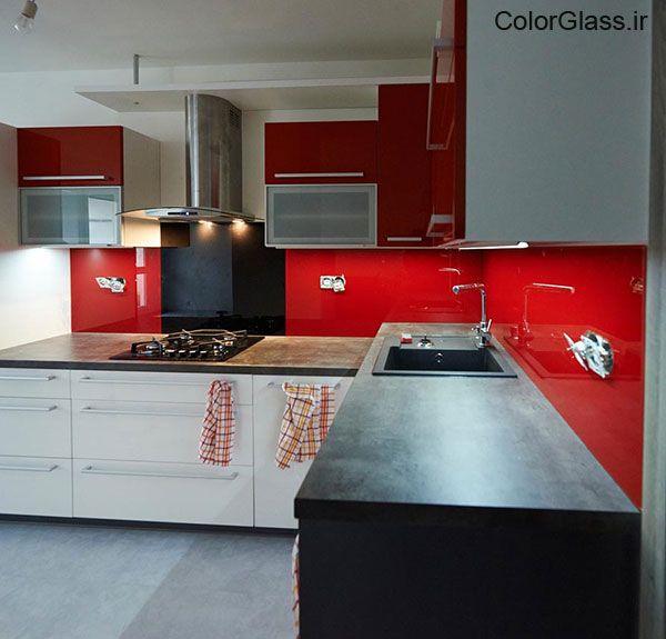 شیشه رنگی،لاکوبل،شیشه رنگی قرمز